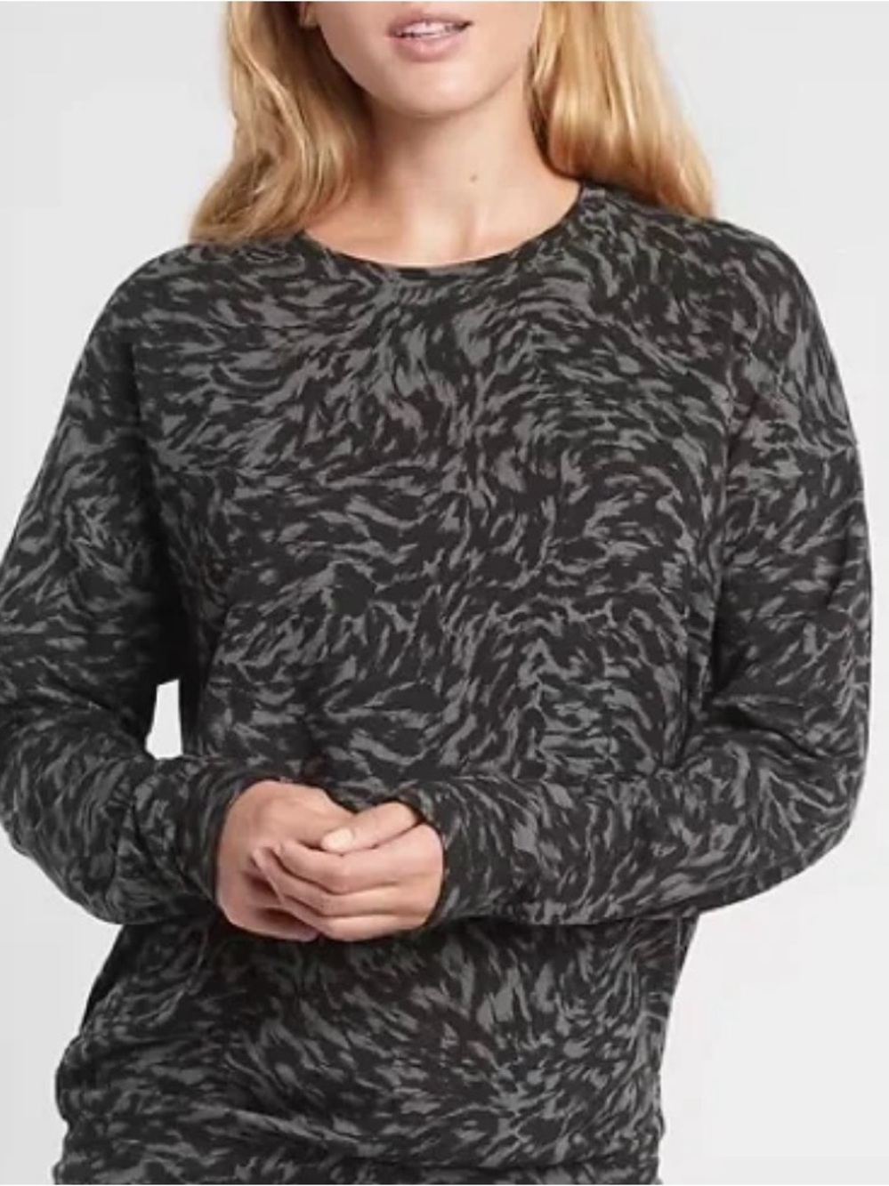 Athleta Black and Gray Crewneck Sweater